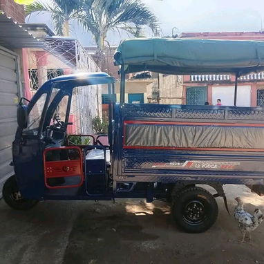 Venta de triciclos y motos - 8/10