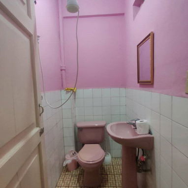 Amplio biplanta en altos en Marianao, con 4 habitaciones y 3 baños !!! - Img 107123871