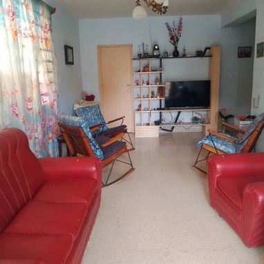 💥 GG-159 | ¡AMPLIO APARTAMENTO EN BAJOS EN NUEVO VEDADO POR 65000! (3 CUARTOS, 2 BAÑOS, ESPACIO PARA CARPOCH Y TELÉFONO - 3/8
