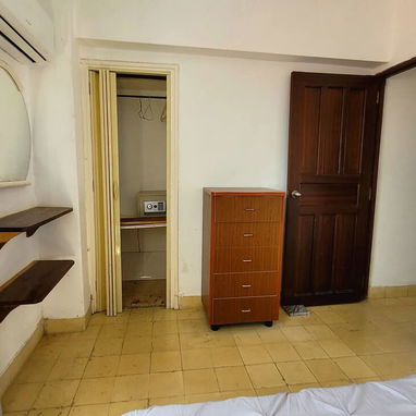 Venta de casa Vedado - Img 126757169