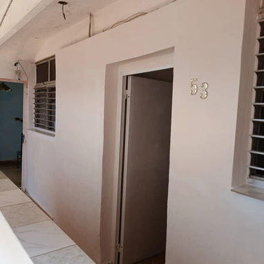 Vendo apartamento en micro x ,6to piso de 2 cuartos,en 4500 usd con todo adentro - 8/9
