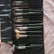 Brochas de maquillaje - Img 57460465