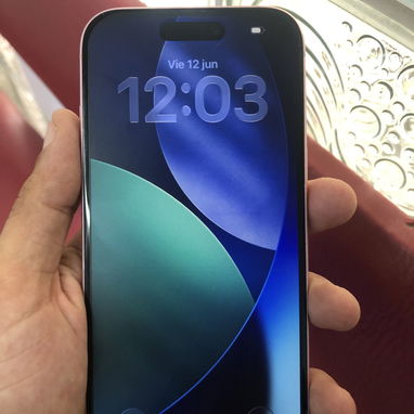 Iphone 15 Esim Rsim 400USD con trabajo 330 Sin trabajo - Img 123620287