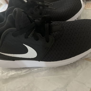 Tenis marca Nike Roshe - Img 120323660