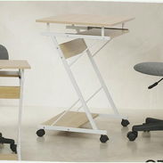 Escritorios con silla - Img 57732910