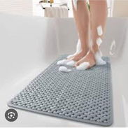 Alfombra Antideslizante con Ventosas  43 × 90 cm. TPE de alta resistencia, duradero y flexible. - Img 56939667