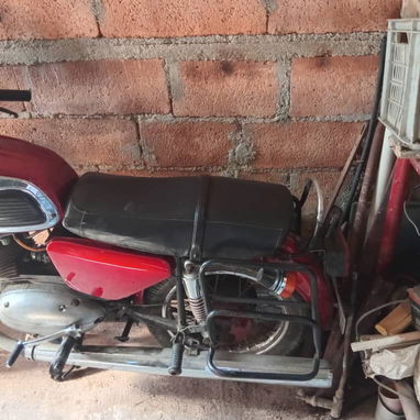 Moto jagua - Img 122983146