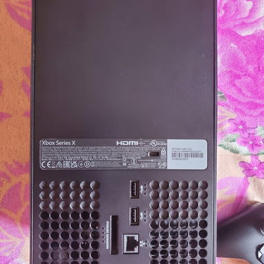 Vendo Xbox series X con 1tb de juegos a escoger y un mando, todo impecable 53577346 - Img 123073504