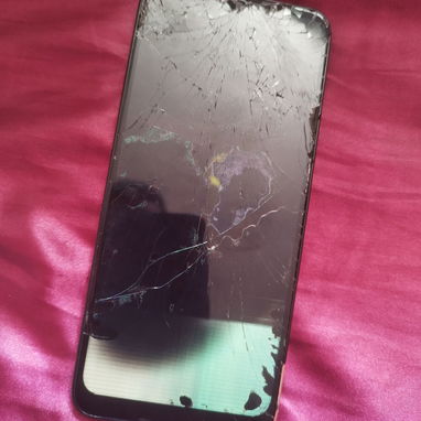 Moto e7 plus con pantalla rota, solo es cambio de pantallas y listo - 2/4