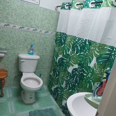 Casa en bajos, Habana Vieja, me ajusto - 7/10
