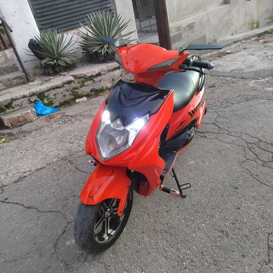 Moto West con 2 baterías K-volt de 72v x 35ah con sus 2 cargadores haciendo de 80-90km - 3/3