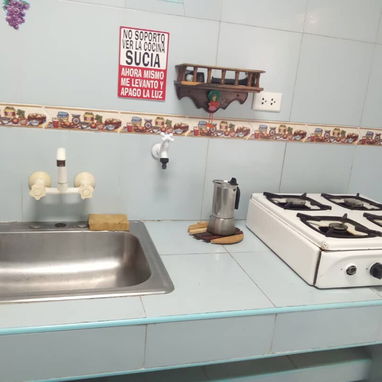 Cod.Z 🏠 Casa en Guanabo con Piscina Climatizada 🏊♂️ ¡Huye del Apagón en Familia! 🏖️ - Img 123054149