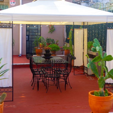 😜👌Renta de casa Colonial. Ctro habana. A 15 min de La Habana Vieja - 4/10