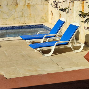 Villa de renta en el vedado! Con piscina y jacuzzi. Se deja cartera de clientes - Img 123680020
