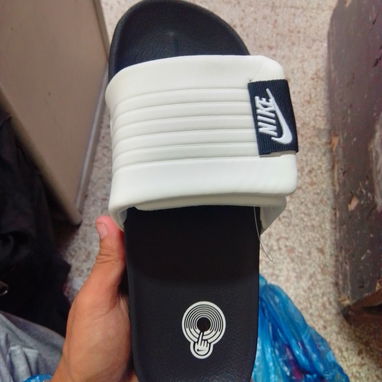 Chancletas Nike - 3/5