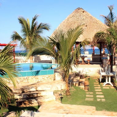 J Casa con piscina frente al mar en Santa Fe/Alquiler de casa con piscina en Santa Fe/Rent a hous with pool. SF-002 - 3/6
