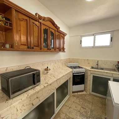 CASA EN GUANABO SIBARIMAR para 10 personas,piscina,plantas,garaje amplio,billar,3 cuartos,4 baños,internet 24/h,splic,et - Img 115630395