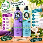 CREMA DE PEINAR HERBAL ESSENCES, PARA CABELLO RIZADO - Img 57829341