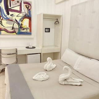 En La Habana, Cuba. 1 habitación king size con baño privado. - Img 122797478