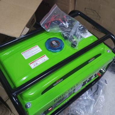 GANGAAA !!!! ✅✅Plantas eléctricas NUEVA 0 KM   👌SIRVEN PARA ADAPTAR A GAS...3000 W🟢 🏷️Marca !!BRICKELL!!   Motor 4 ti - 2/6