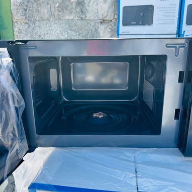 Microwave Marca Royal de 20 litros 700w con transporte incluido $140 USD Garantía - Img 125115097