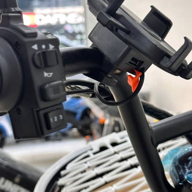 Bicicleta eléctrica marca Ava 48V 20 amp. - 5/6
