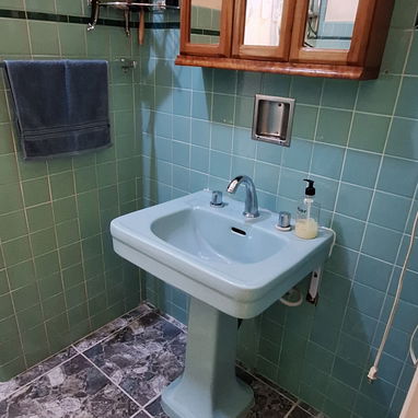 SE VENDE UNA PROPIEDAD EN PERFECTAS CONDICIONES CERCA DE CALLE 60 EN PLAYA - 6/10