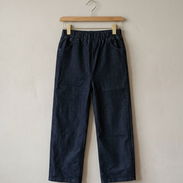 Pantalón Corto de Mezclilla Oscura con Cintura Elástica • Talla S • 25usd - Img 56148594