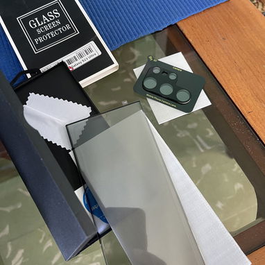 Tengo micas de Cristal curvas anti espías y transparente Samsung desde el S8 al S23 ultra y tengo para la cámaras!!!! - Img 56594449