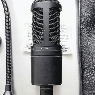 Audio-Technica AT2020 CON ACCESORIOS - 2/5