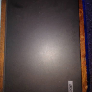 Vendo en 250 USD o al Cambio.La Habana. 💻Laptop Acer TravelMate P2510-G2-M Procesador: Intel Core i5-8250U (8.ª generac - Img 126875098