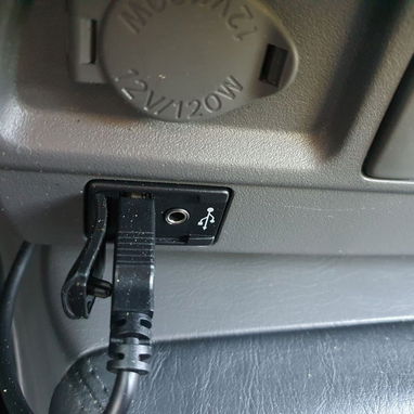 TOYOTA HILUX - 7/9