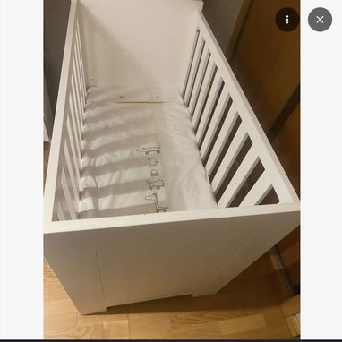 Cuna blanca importada  con colchones, protector y sábanas de regalo - 4/5