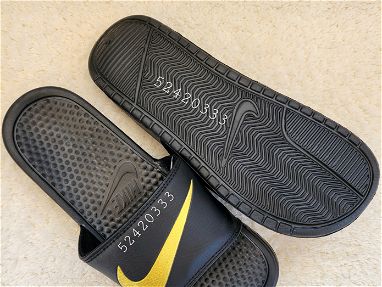 Chancletas Nike Benassi - Img main-image