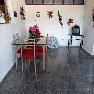 🏡 ¡Venta de Apartamento en Reparto Antonio Guiteras ("Bahía")! ✨ 💰 Precio: 10 000 USD - Img 125068678