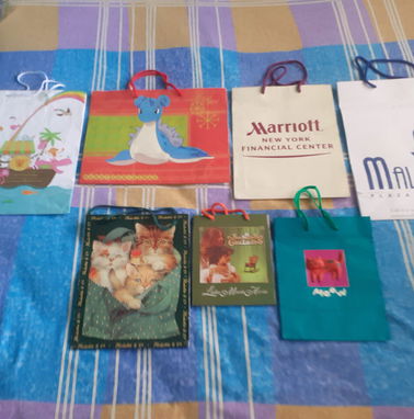 Bolsas para regalos - Img 74794839