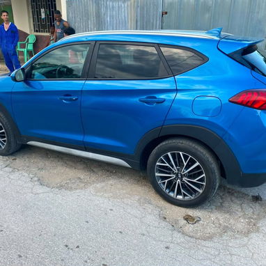 Hermoso Hyundai Tucson 2020 - 3/5