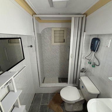 Alquiler de casa en el vedado - 7/10