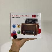 Radios recargable 30 usd y con panel en 35 y 45 usd - Img 55817600
