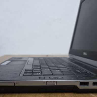 Vendo laptop i5 de tercera 60 USD - Img 119587226