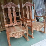 *4 Sillones De caoba, 160 mil, ojo, ( no vendo dos solos) SOLO LOS 4 JUNTOS* - Img 56497840