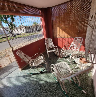 Oferta!!! Casa independiente en 9na con 5 cuartos,patio y garaje cerrado. Excelente oportunidad de inversión!!! - Img 79808909