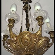 Lámpara de bronce de techo de seis bombillas antigua - Img 45635330