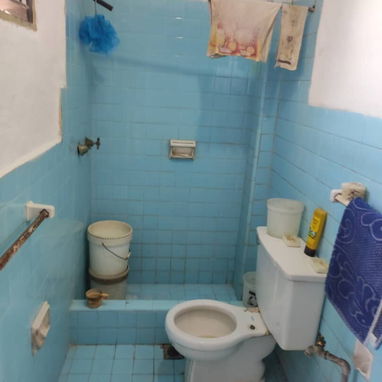 Vendo apto 1erp SSuárez 2/4 balcón 8000 - Img 123825168