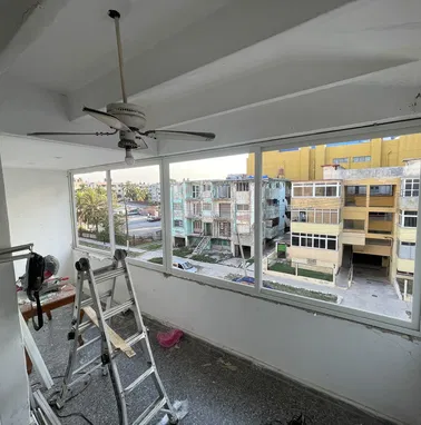 Puertas ,ventanas clóset y demás artículos de Carpintería en aluminio - Img 89591536