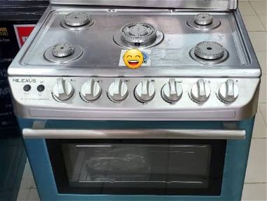 Cocina de empotrar y cocina con horno - Img 63531314