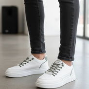 Tenis 👟👟 blancos NUEVOS - Img 55358444