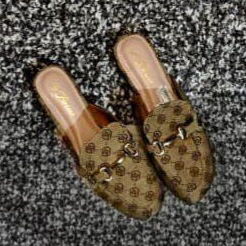 Sandalias para mujeres - Img 122969349