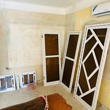 Venta de ventanas , puertas modernas, bajos de mesa etc.. - Img 120850251