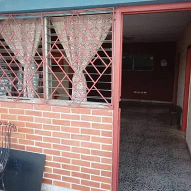Apartamento 2 habitaciones con garaje en 20 de Mayo 30 000 USD - 9/10
